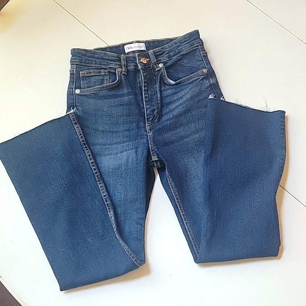 ZARA Bootcut Jean's Size 6